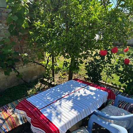 Villa Zefi Rrenc Papaj Экстерьер фото