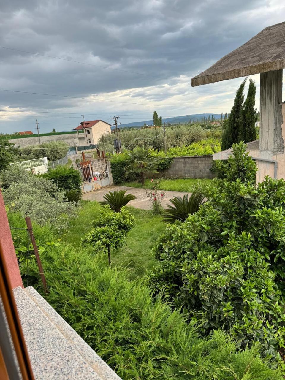 Villa Zefi Rrenc Papaj Экстерьер фото